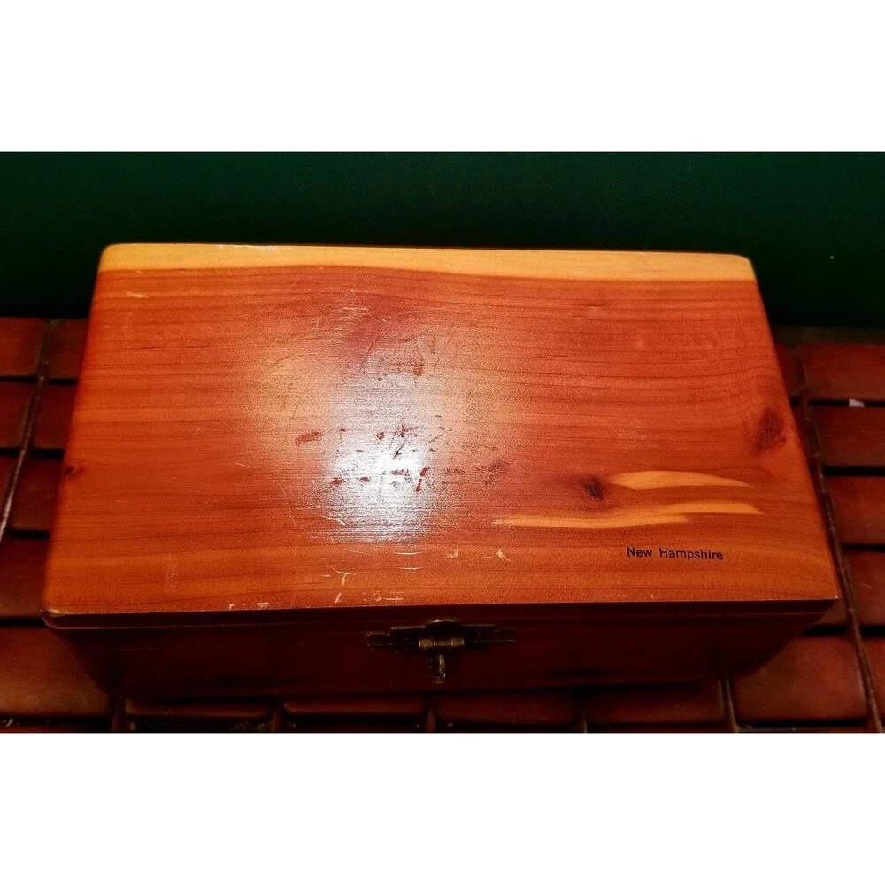 Vintage New Hampshire Souvenir Cedar Jewelry Box Mid Century Retro 8